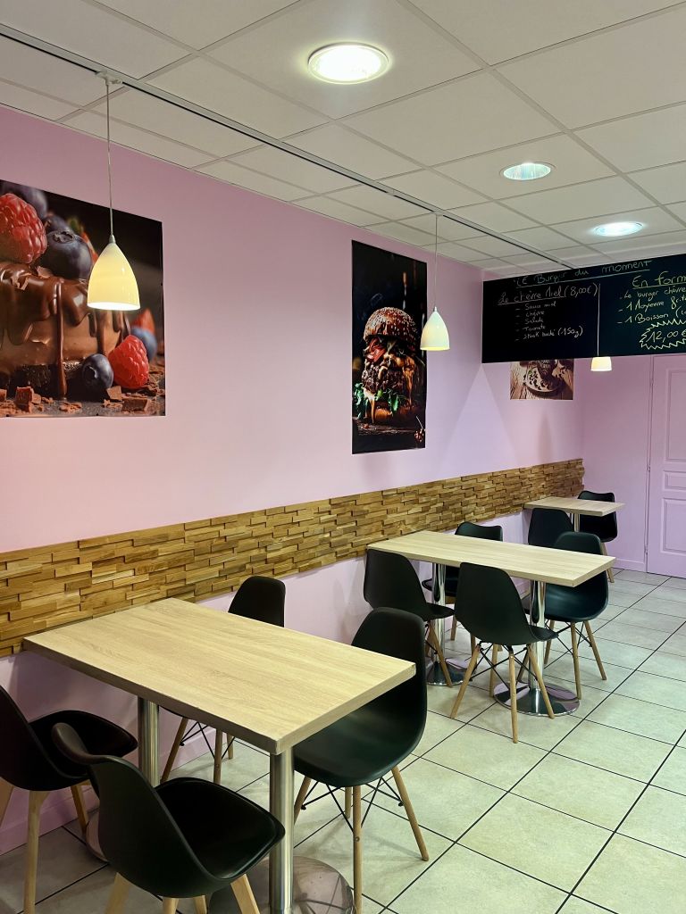 Fonds de commerce à reprendre au Cheylard : Snack, salon de thé, pâtisserie