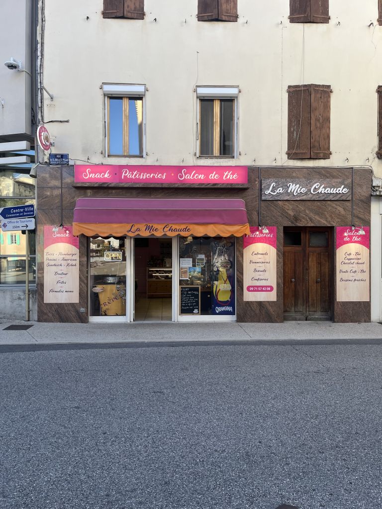 Fonds de commerce à reprendre au Cheylard : Snack, salon de thé, pâtisserie